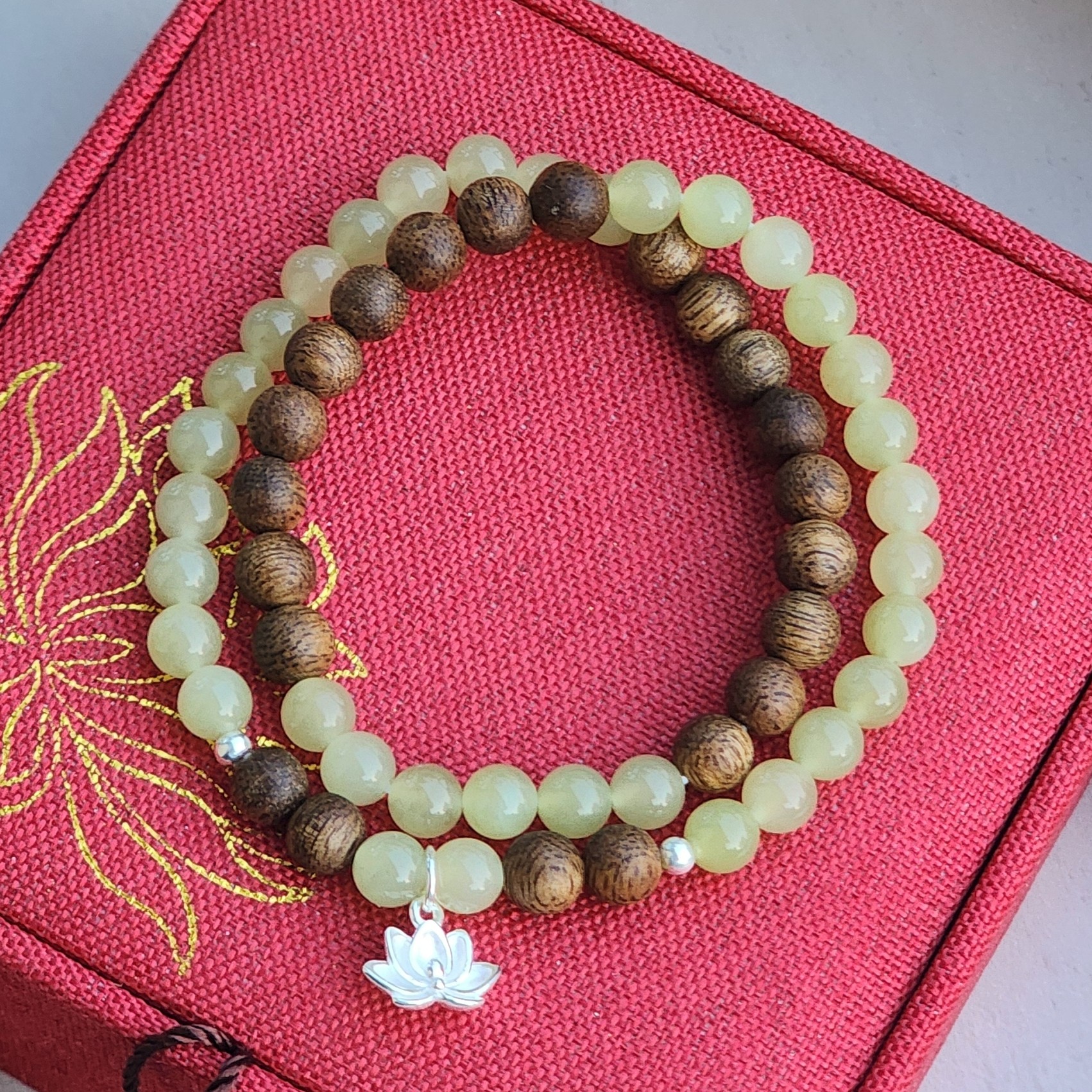 Chuỗi Trầm Tốc Kiến mix Ngọc Hòa Điền 6li tự nhiên |M001