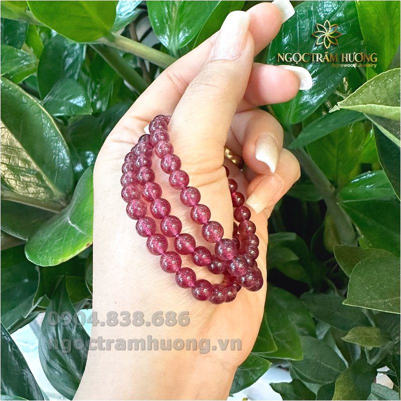 Chuỗi thạch anh dâu hồng 6 li