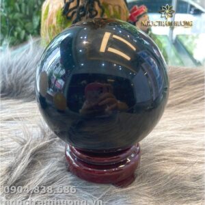 Quả cầu đá đen phong thủy (loại to) – Tịnh Agarwood