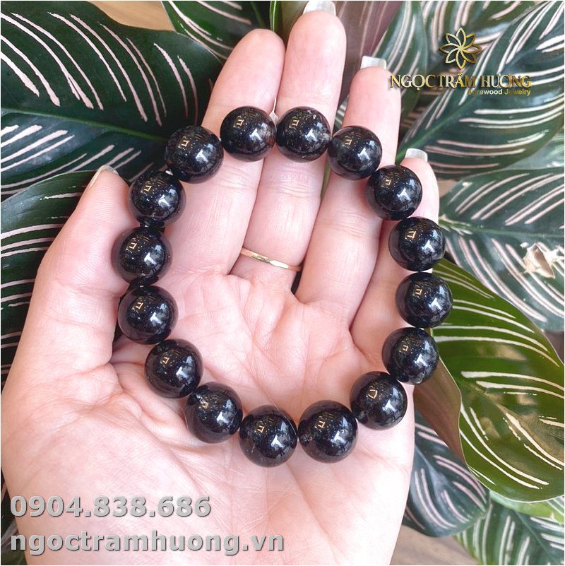 Vòng tay thạch anh tóc đen 12 li VIP tự nhiên – Tịnh Agarwood