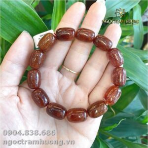 Vòng tay đá Thạch anh tóc đỏ 11 li – Tịnh Agarwood