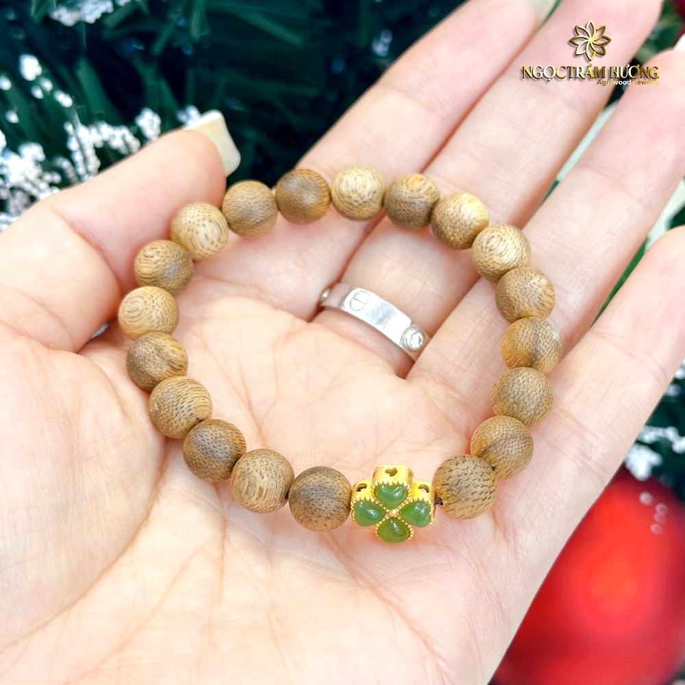 Vòng trầm Tốc Quảng Nam mix cỏ 4 lá tự nhiên – Tịnh Agarwood