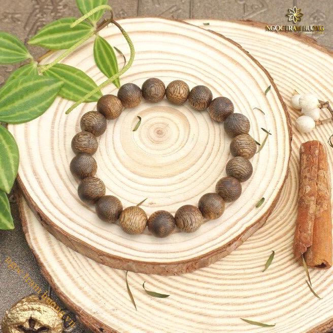 Vòng trầm banh Indo 10 li tự nhiên – Tịnh Agarwood
