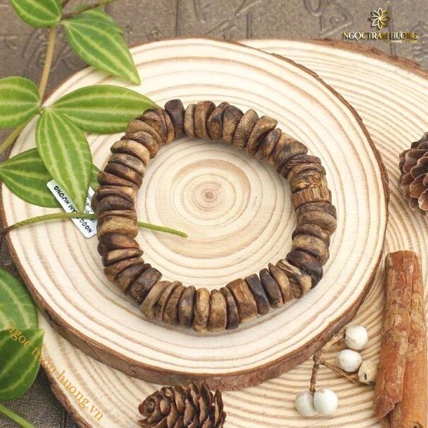 Vòng trầm hương Philippin tự nhiên – Tịnh Agarwood