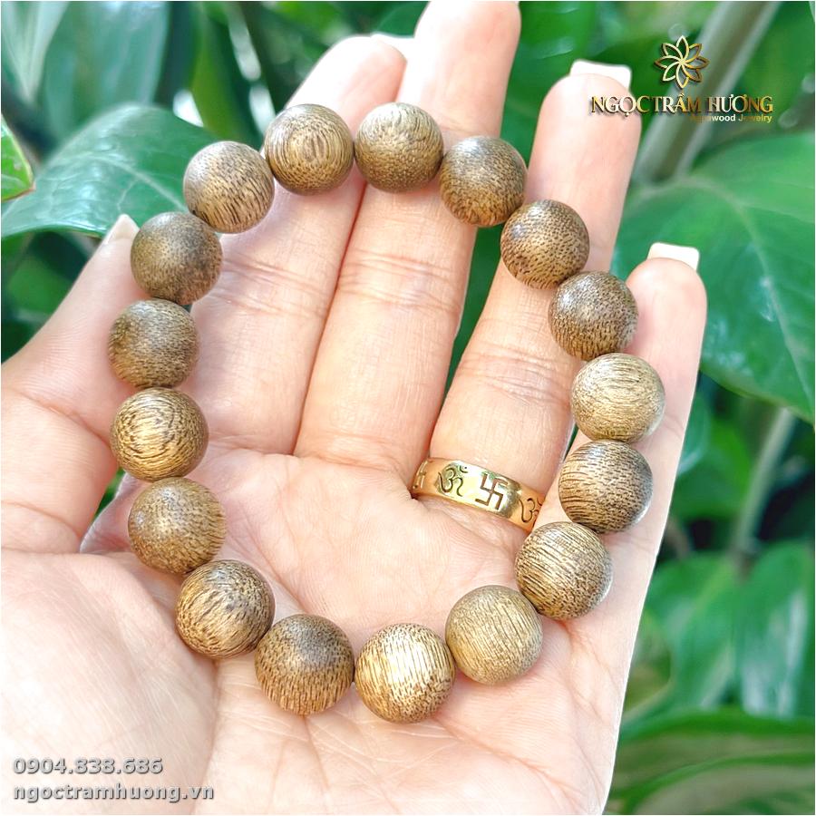 Vòng trầm Quầng dầu Phước Sơn 12 li tự nhiên – Tịnh Agarwood
