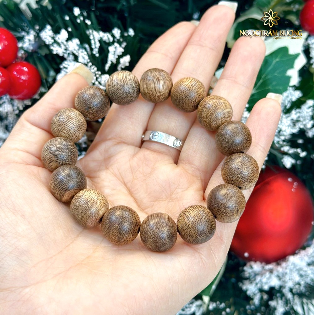 Vòng trầm hương tốc vườn 14 li – Tịnh Agarwood