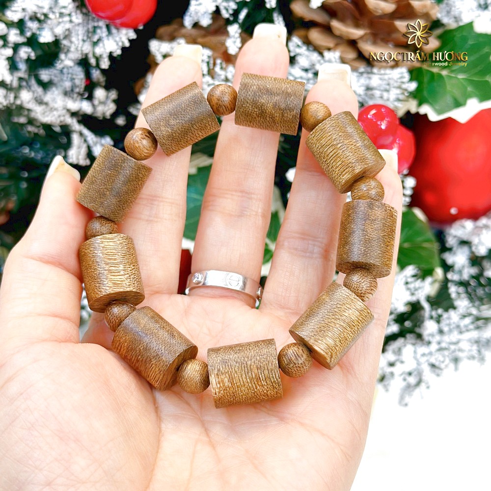 Vòng trầm trúc Phước Sơn 14 li tự nhiên – Tịnh Agarwood