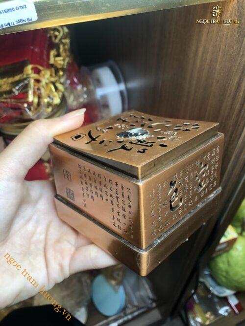 Lư xông trầm dạng hộp vuông cao cấp – Tịnh Agarwood
