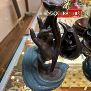 Thác khói trầm hương từ gốm Bát tràng 9 – Tịnh Agarwood