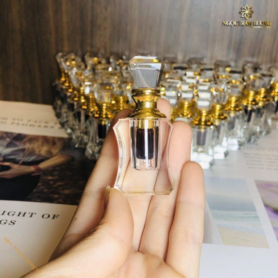 tinh-dau-tram-huong-5 Tinh dầu Trầm Hương tự nhiên đóng chai 1ml