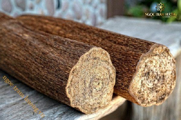 Trầm hương tự nhiên – Tịnh Agarwood